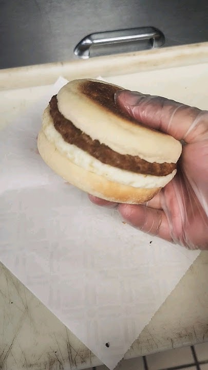 dunkin-donuts-breakfast-sandwich-dunkin-sausage-egg-and-cheese