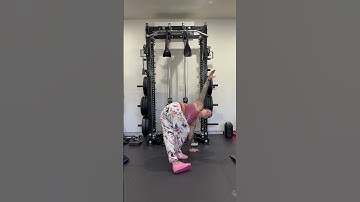 Half Moon to Triangle Yoga Pose | Flow Sequence Breakdown | Step 1