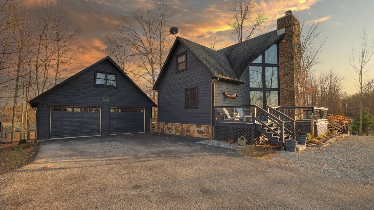 224 Eagle Bluff Jamestown TN Real Estate Equestrian Community Cabin