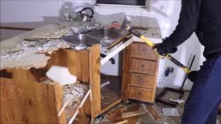 TRASHING AND WRECKING ENTIRE RANDOM HOUSE! Destroyed Every Room and Smashed Everying In Random House