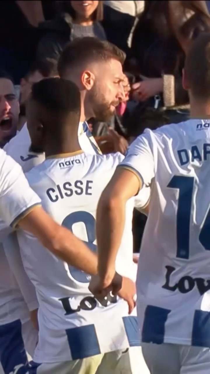 NASTASIC! What a great header ?