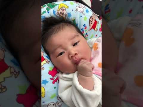 癒し 生後2ヶ月の赤ちゃん 指しゃぶり Youtube 癒し 生後2ヶ月の赤ちゃん 指しゃぶり Youtube