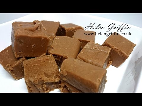 EASY Microwave Chocolate Baileys Fudge Recipe