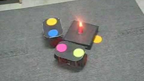 Pushing by swarm robot