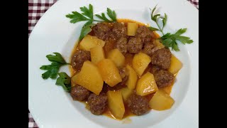 أكلة تركية كفتة بالمرقة مع بطاطس، Türk Mutfağından Patatesli Sulu Köfte