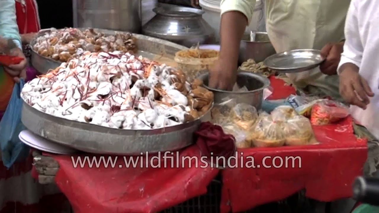 Dahi Vada Street Foods During Eid Ul Azha In India Dahi Vada Street Foods During Eid Ul Azha In India