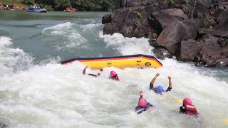 Dandeli River Rafting Accident || Part-1 || Boating || Rescue || Adventurous Water Activities screenshot 5