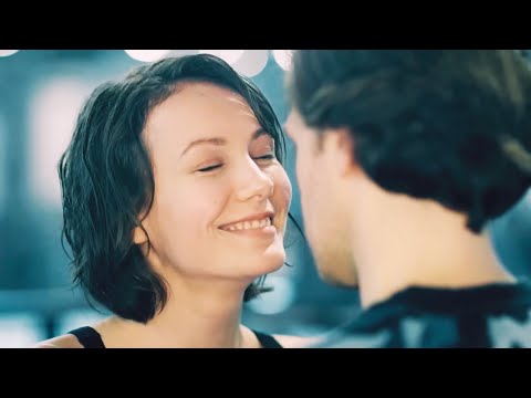ОНА БЫЛА УВЕРЕНА, ЧТО МАТЬ ЕЁ БРОСИЛА, НО ВДРУГ...Криминальная мелодрама 'ОВРАГ'.Смотреть фильм в HD