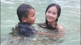 Berenang di air hangat bareng kakak Rumas Alvia...