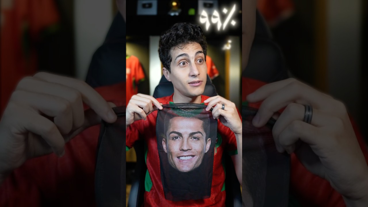 إشتريت قناع بيحولني لكريستيانو