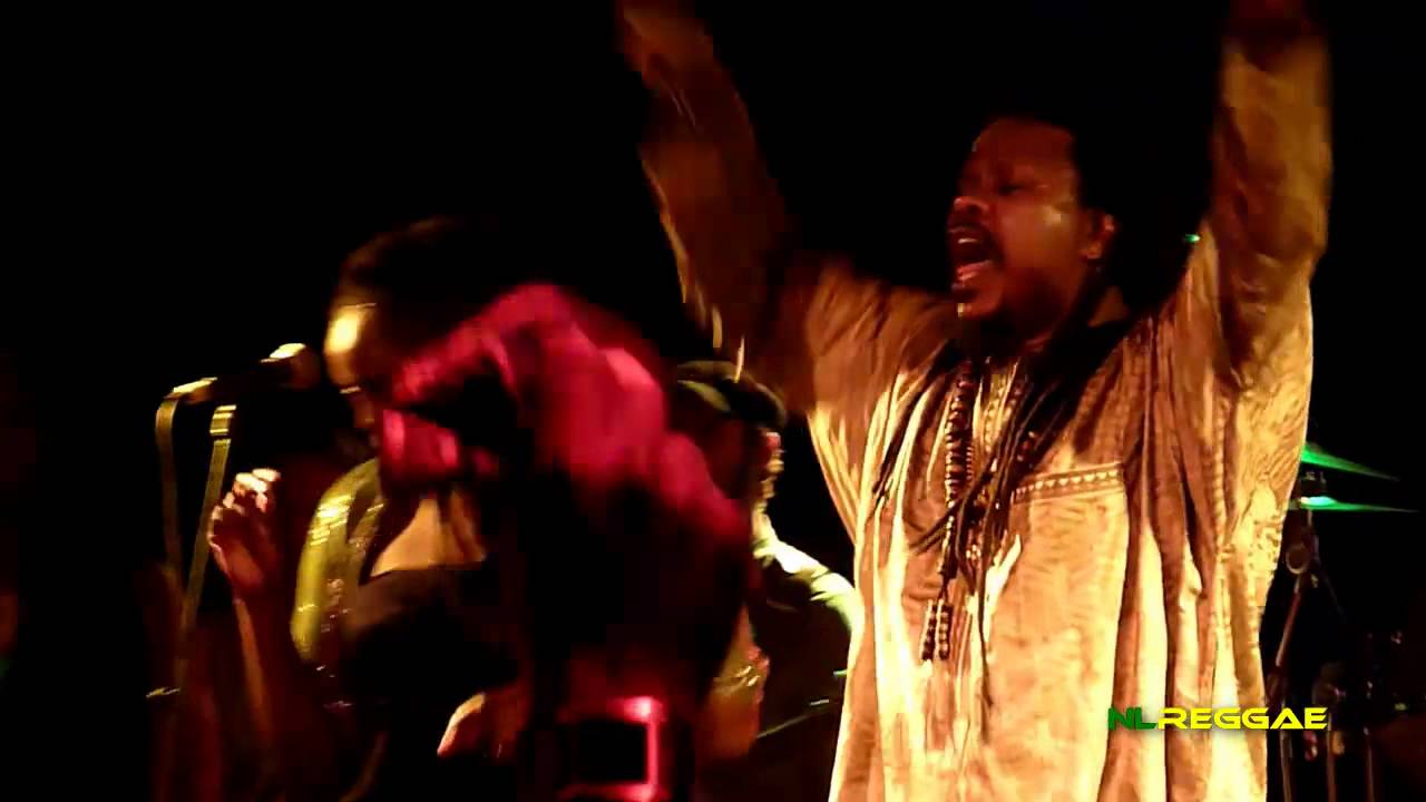 LUCIANO "Rub-A-Dub Market" LVC, Leiden 2011