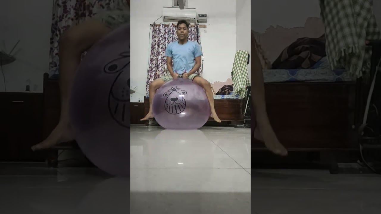 Learning to Bounce on My oversized Hopper/Jumping Ball #exerciseball #balloon #hopball #jumpingball