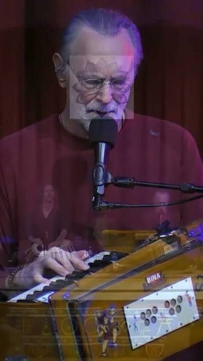 Lokah Samastah Sukhino Bhavantu - Krishna Das - Live at Satchidananda Ashram-Yogaville - May 2024