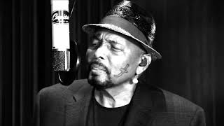 Aaron Neville - Ain't no sunshine (Bill Withers cover)