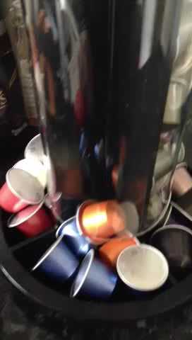 nespresso Totem aus der Collection, edeler Kapselspender - YouTube