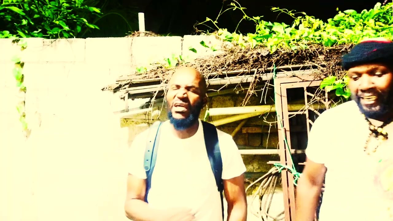 Ghetto child  Bobby k aka bobby crystal and Snappa  chef.       Aka snapps‼️