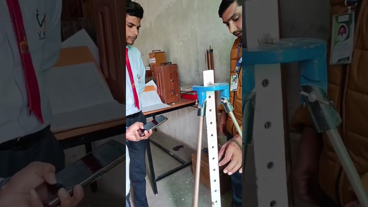 Compound pendulum B.Tech 1st year physics lab