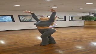 Learn Burlesque Lesson 9 Unleash Your Inner Diva: Weekly Burlesque Dance Lesson