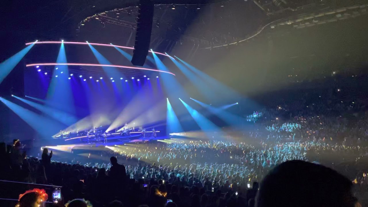 Niels Destadsbader - Nooit alleen