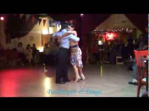 EVA ICIKSON y BRENNO MARQUES Bailando el Tango TUS LABIOS ME DIRAN en GNC La Practica de Tango