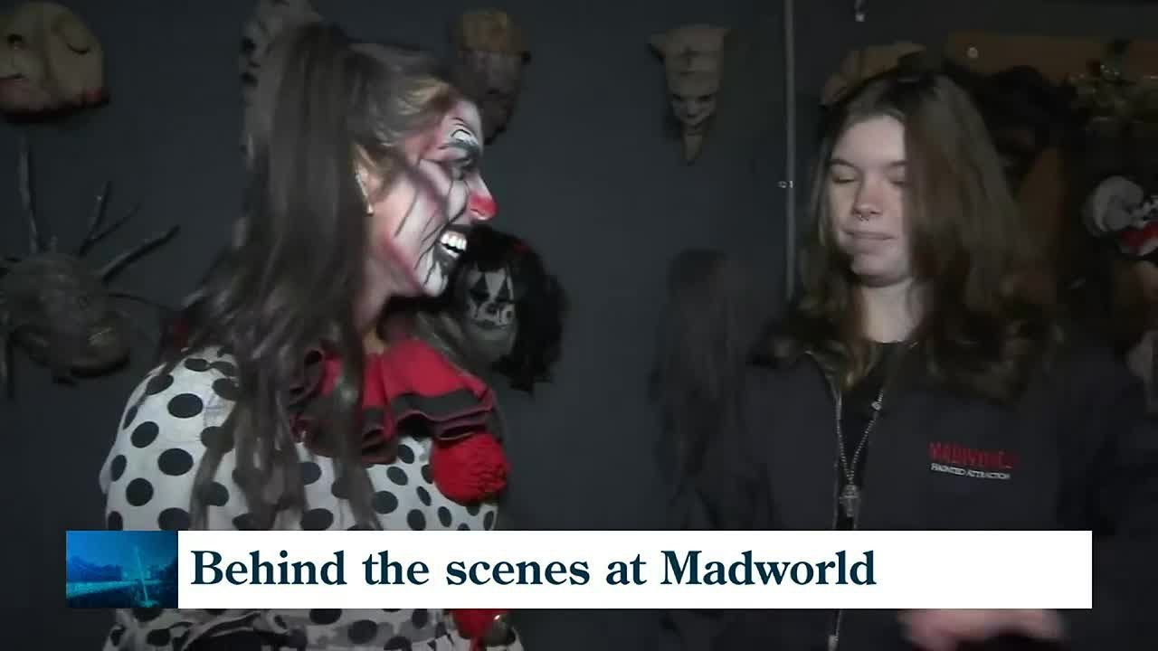 Jingles Gets a Sub at Madworld Haunted Attraction