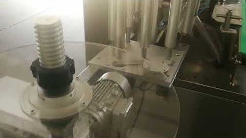 roll fed hot melt OPP BOPP glue labeling machine for round bottle, wrap around bottle labeler