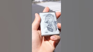 小型の湾曲電子ペーパーデバイスを手に入れた