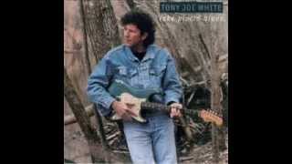 Video thumbnail of "Tony Joe White - The beach life"