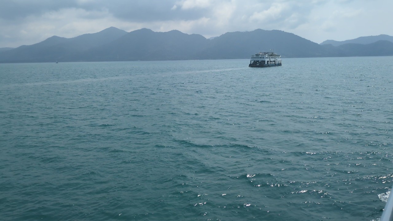 Płynę na wyspę słoni w Tajlandii