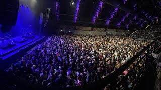 Alt-J, Chicago, Salt Shed, Sunday 11-19-23, Intro Opener