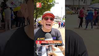 DOCENTES, SINDICATOS, FUNCIONARIOS Y TRABAJADORES, MARCHARON PARA CONMEMORAR EL DÍA DEL TRABAJO.