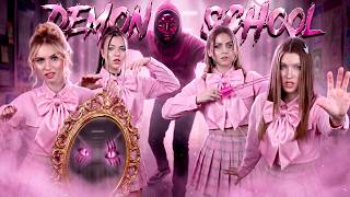 Am Invocat un Demon la Scoala! Toti Din Scoala Devin Malefici