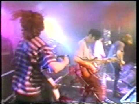 Chapterhouse Falling Down Live At c Youtube