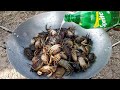 Tasty Fried Crab With Sprite / Field Crab Cooking with Sprite