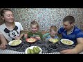 МУКБАНГ ВАРЕНИКИ И РАСПАКОВКА СТУЛЬЧИКА ОТ МФ КУЗЯ | MUKBANG DUMPLINGS AND UNPACKING THE HIGH CHAIR