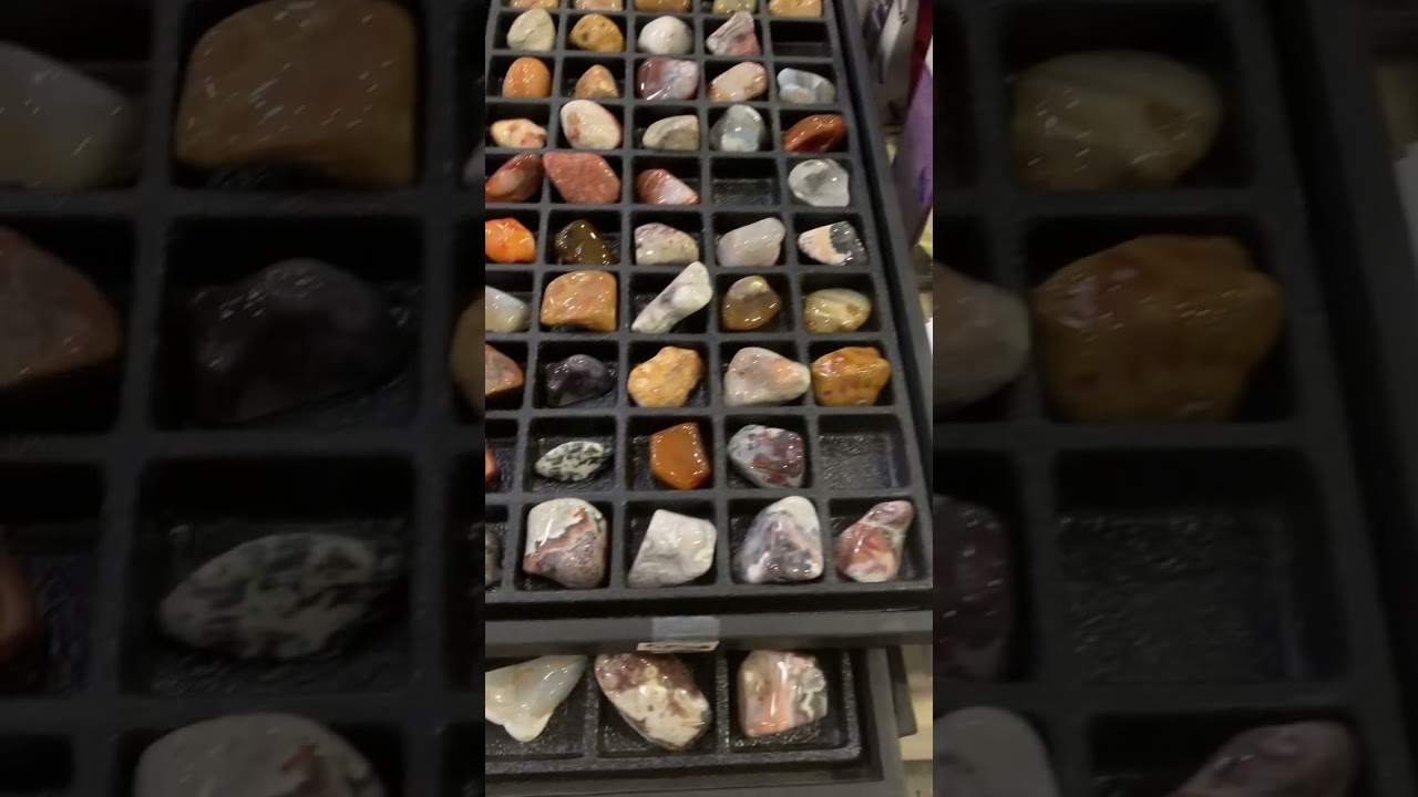 Sports Card Show Aug 9& 10 Pontchartrain Center Kenner ￼and comic-con is next door 