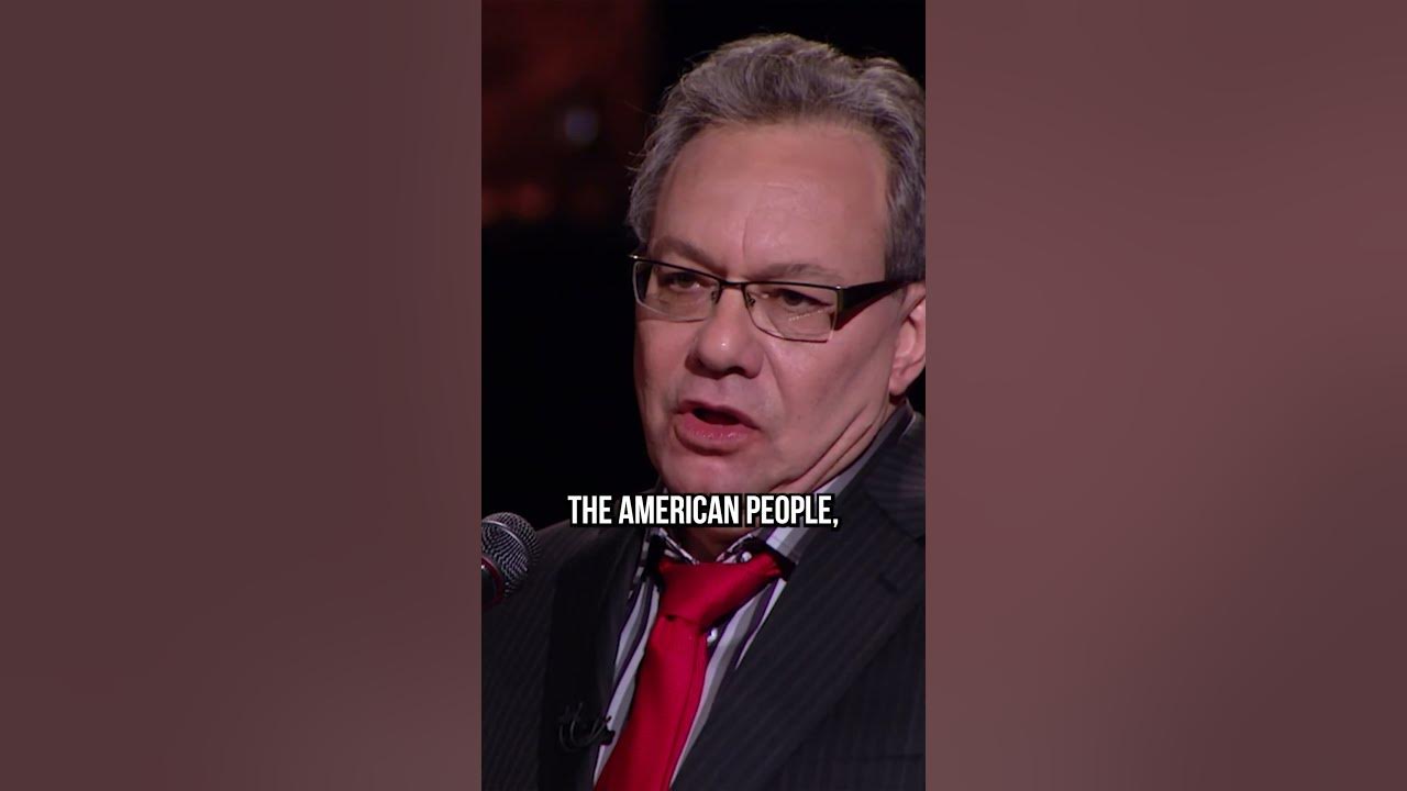 Lewis Black Discusses The Two Political Parties