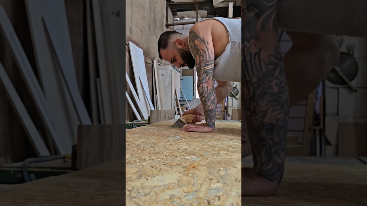 Sıradan bir tahtanın inanılmaz dönüşümü! Tahmin edin ne olacak?