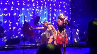 The awesome Ariana Savalas singing Post Modern Jukebox's version of Blank Space