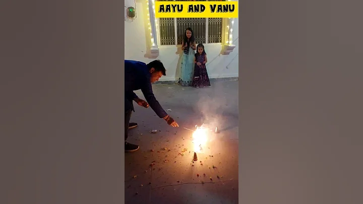 Mini Vlog 257 - Crackers Wali Masti🪔🪔💥 😃#aayuandvanu #youtubeshorts #shorts #ytshorts  #diwali