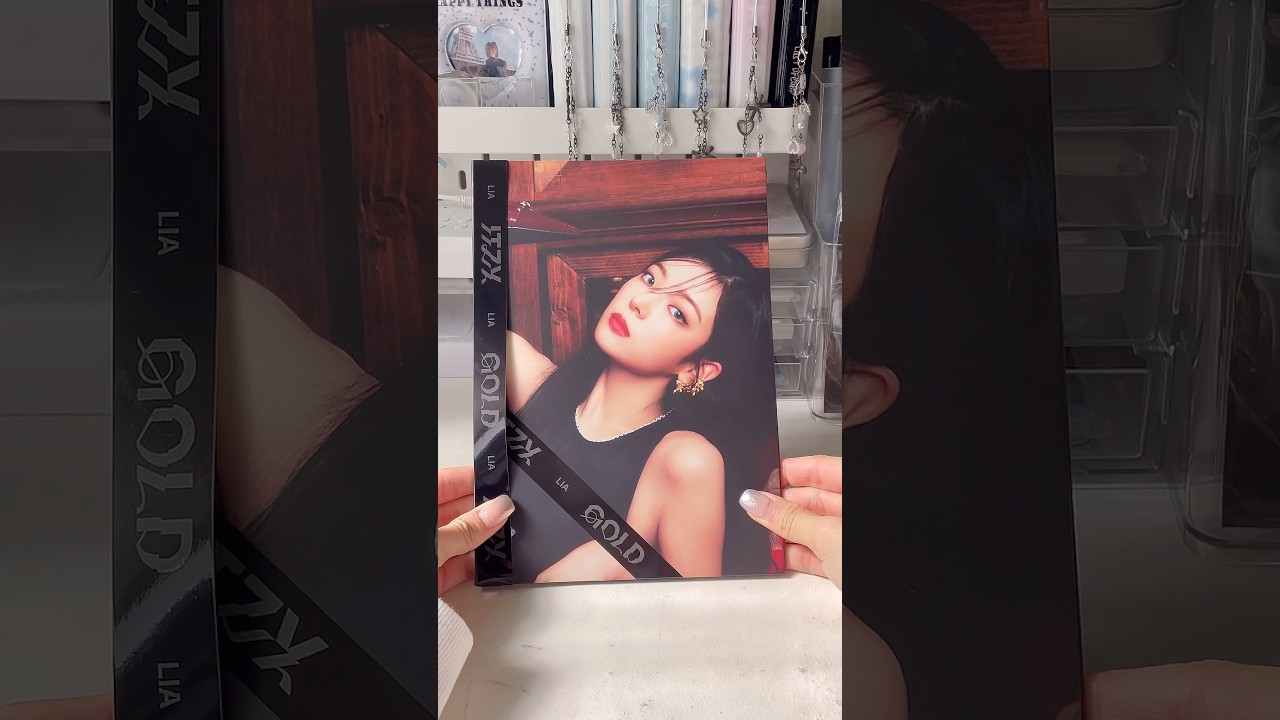 (Part 2)UNBOX ITZY GOLD ALBUM DIGIPACK VER. 