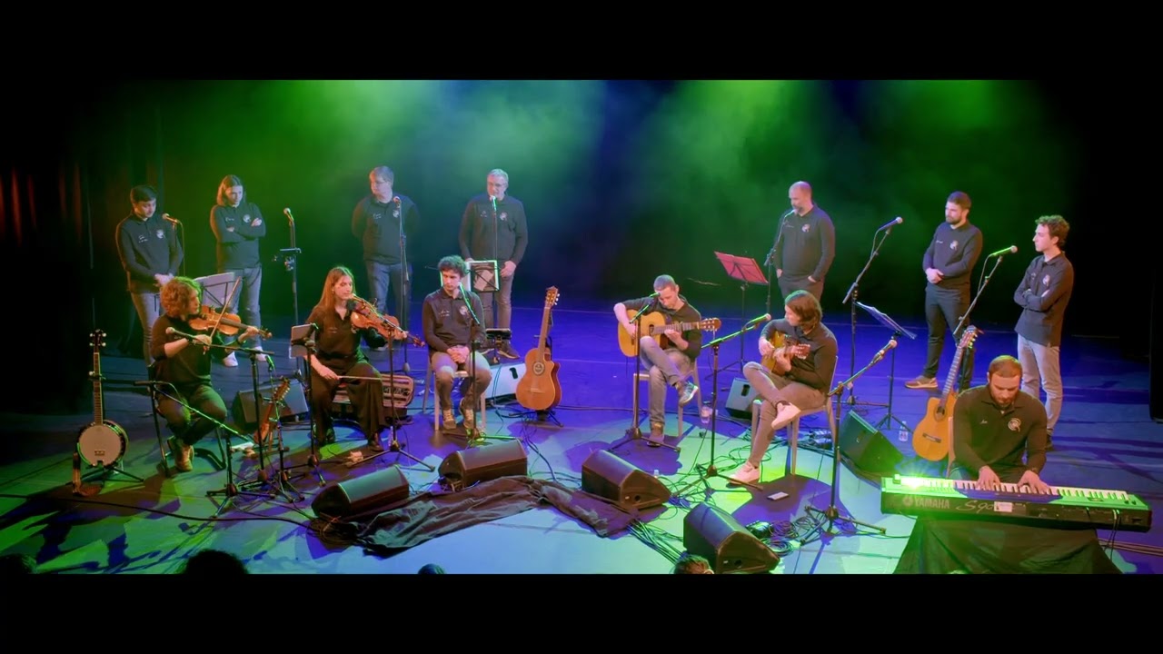 CHJAR DI LUNA   U lavu d’Oriente