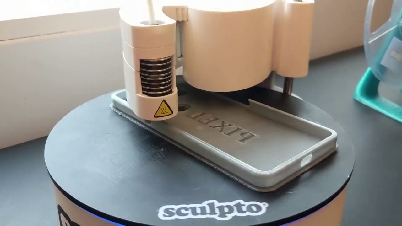 Bryde igennem absorberende spille klaver 3D Printing your own phone case and customize it with Sculpto+ - YouTube