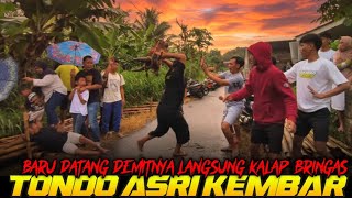 TAK KUAT MENAHAN BARU DATANG DEMIT TONDO ASRI KEMBAR LANGSUNG KALAP OBRAK-ABRIK PENONTON SUITAN 