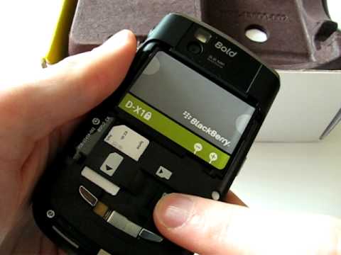 BlackBerry Bold 9650 Unboxing and Impressions