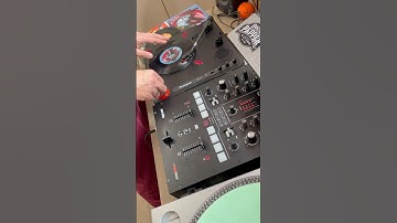 First try scratch session 1 Numark pt01 #dj #hiphop #vinylrecords #scratch