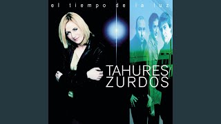 Video thumbnail of "Tahures Zurdos - Dime Que No"