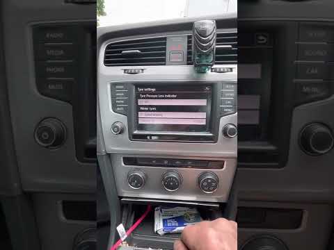 How to reset the tyre pressure light, Tpms on a 2015 Vw Volkswagen golf 2015