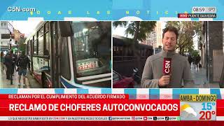 PROTESTA de CHOFERES de COLECTIVOS en PUENTE SAAVEDRA