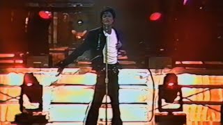 Michael Jackson - Bad (Live At Wembley Stadium) (Remastered)